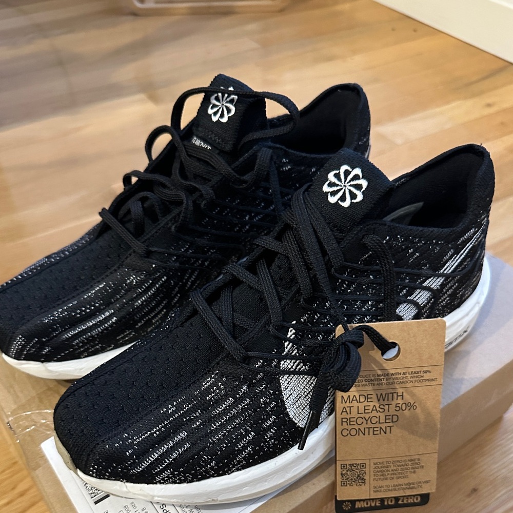 Nike Pegasus turbo size 8